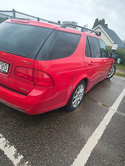 Saab 9-5 2 of 5
