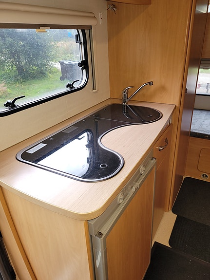 Chausson Ford CHAUSSON FLASH 03 Alkov 9 of 15