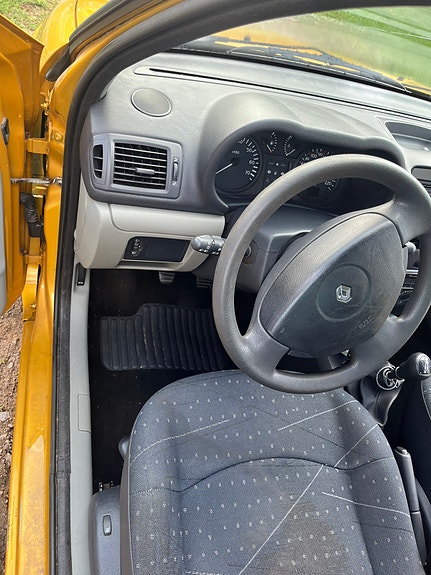 Renault Clio 5 of 7