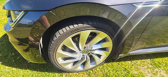 Volkswagen Arteon 9 of 14