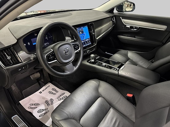 Volvo V90 14 of 23