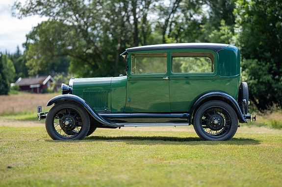 Ford A 4 of 12