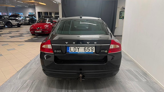 Volvo S80 6 of 15