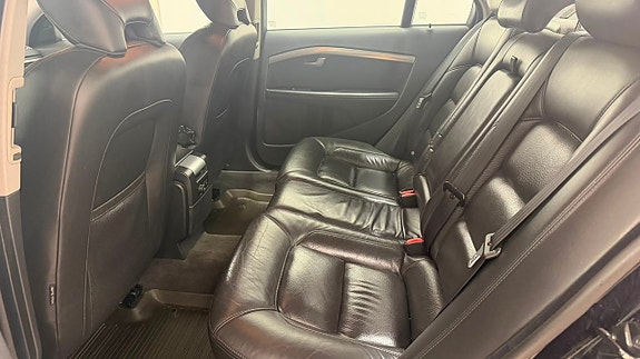 Volvo S80 12 of 15
