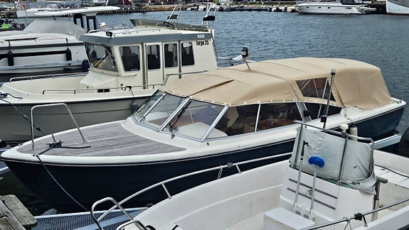 Fjord Hankö Terne  med 140 hk Yanmar Diesel 2 of 8