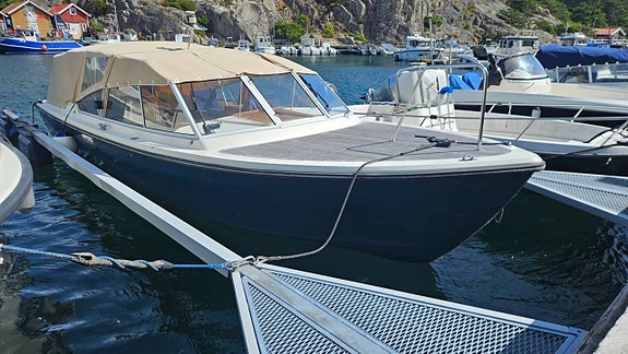 Fjord Hankö Terne  med 140 hk Yanmar Diesel