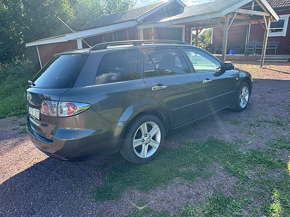 Mazda 6 4 of 5