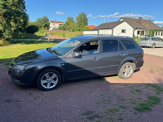 Mazda 6 3 of 5