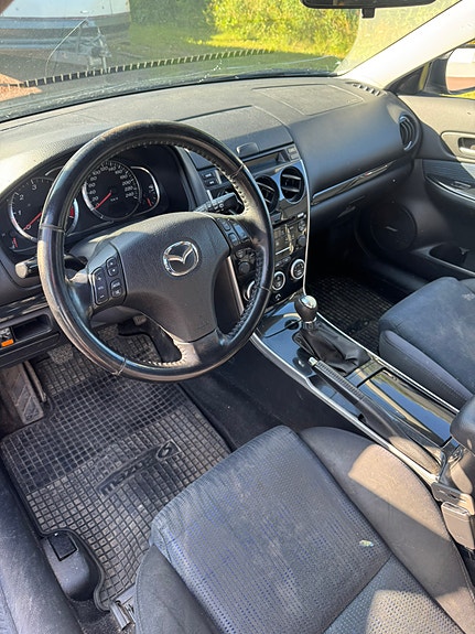 Mazda 6 5 of 5