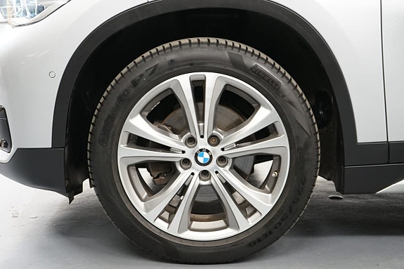 BMW X1 19 of 19
