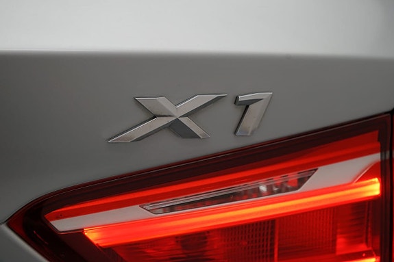 BMW X1 15 of 19