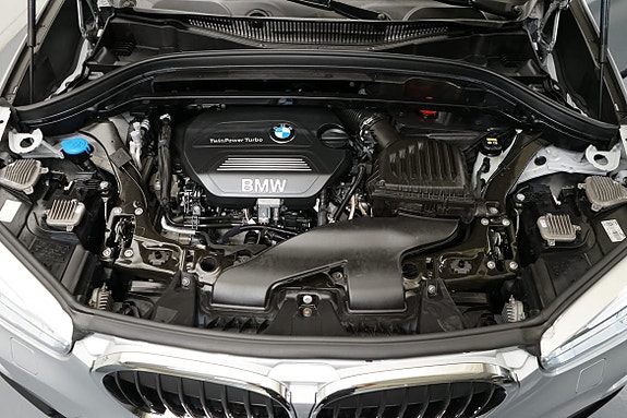 BMW X1 9 of 19