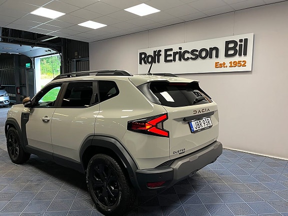 Dacia Duster 3 of 17