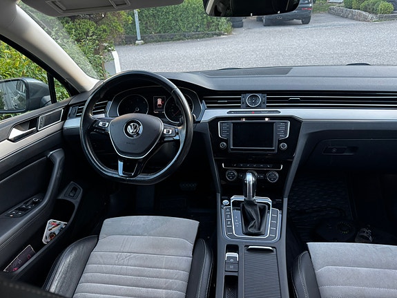Volkswagen Passat 3 of 4