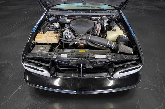 Chevrolet Impala 18 of 20