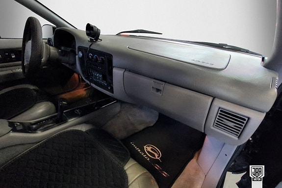 Chevrolet Impala 16 of 20