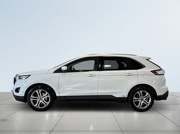 Ford Edge 3 of 23