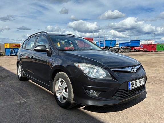 Hyundai i30 7 of 12
