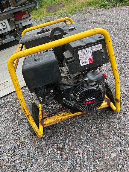Wacker Wacker Honda 2 of 3