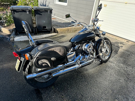 Yamaha XVS650A 2 of 5
