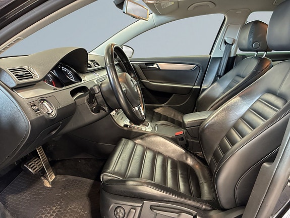 Volkswagen Passat Alltrack 7 of 21