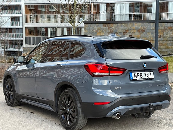 BMW X1 3 of 20