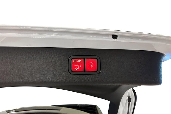 Mercedes-Benz E300 de 23 of 24