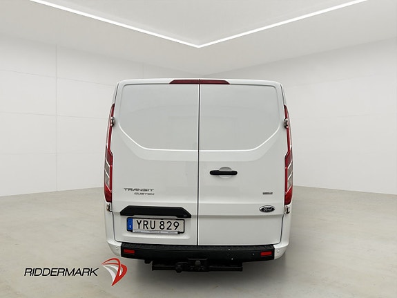 Ford Transit Custom 8 of 28
