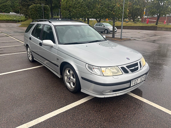 Saab 9-5 4 of 9