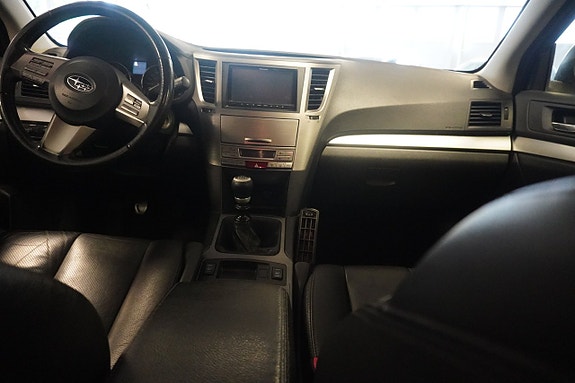 Subaru Outback 7 of 8