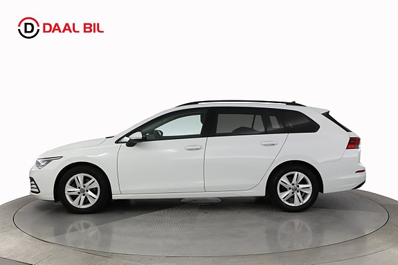 Volkswagen Golf VIII 9 of 23