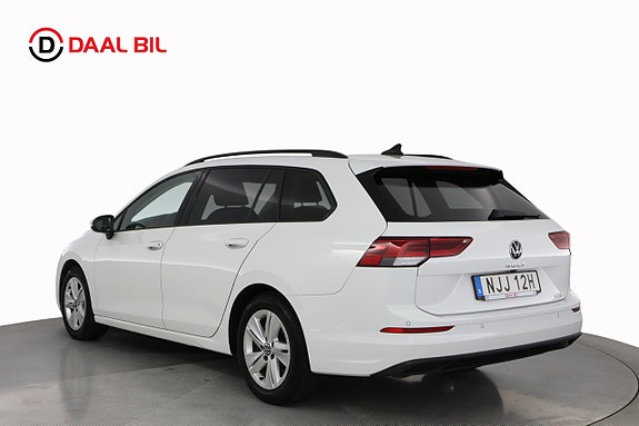 Volkswagen Golf VIII 8 of 23