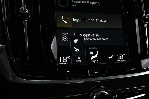 Volvo S90 23 of 30