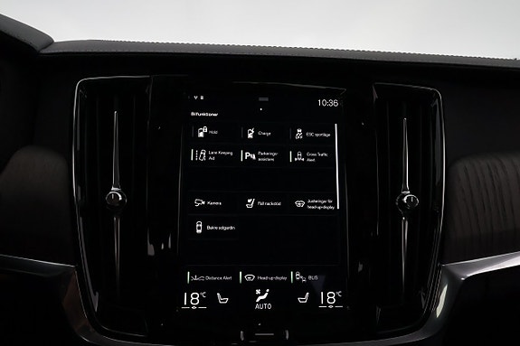 Volvo S90 18 of 30