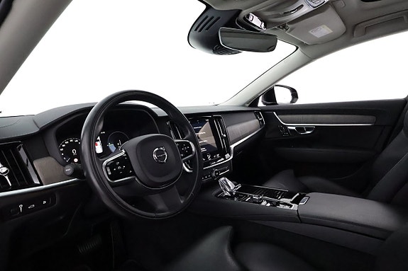 Volvo S90 11 of 30