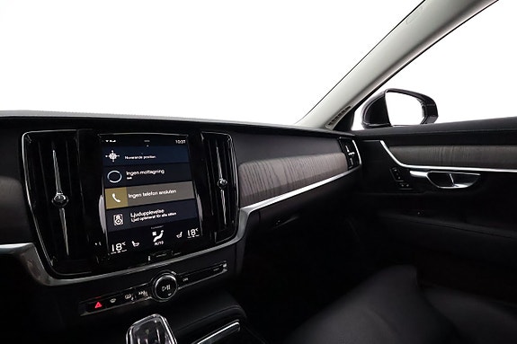 Volvo S90 24 of 30
