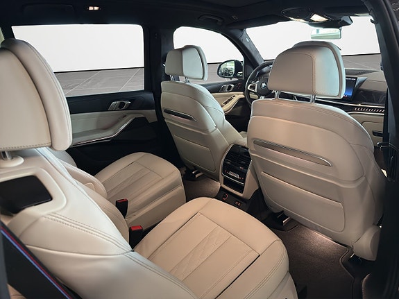 BMW X7 19 of 23
