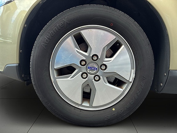 Volvo S40 14 of 19
