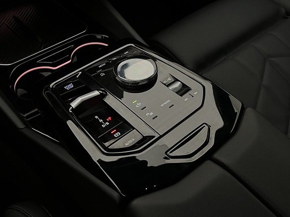 BMW i5 29 of 30