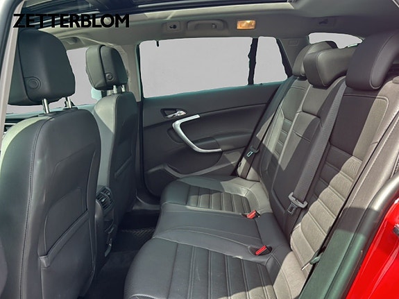 Opel Insignia Country Tourer 9 of 14