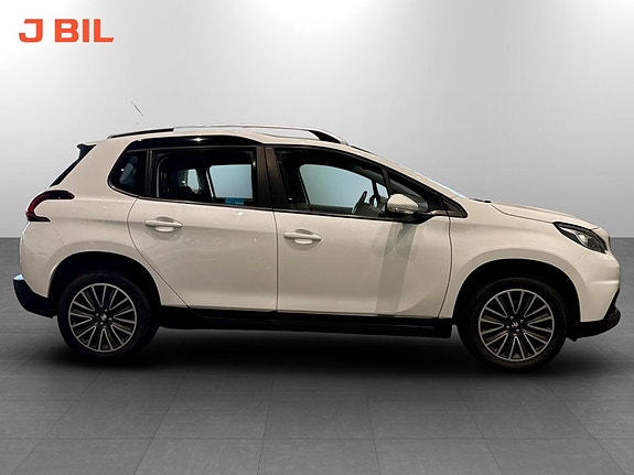 Peugeot 2008 14 of 15