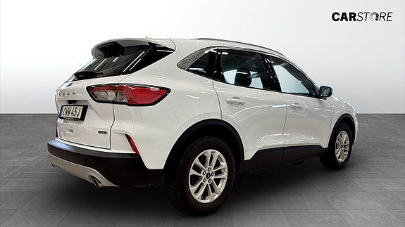 Ford Kuga 2 of 15