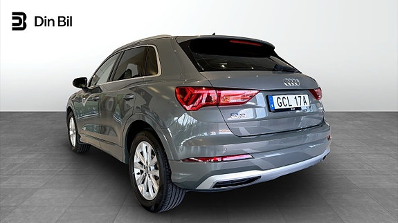 Audi Q3 3 of 13