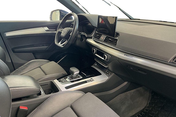 Audi Q5 9 of 28