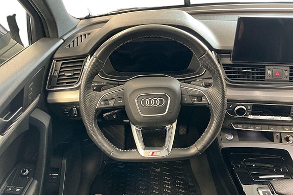 Audi Q5 14 of 28
