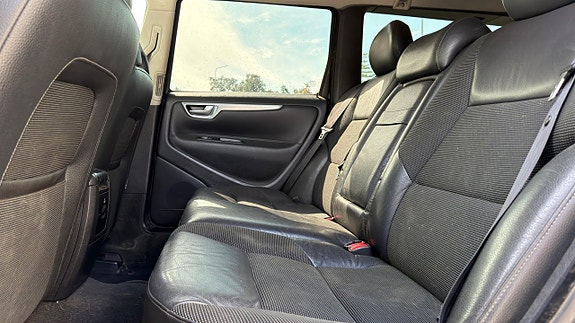 Volvo V70 7 of 7