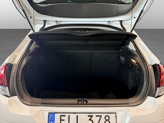 Citroen C4 13 of 15