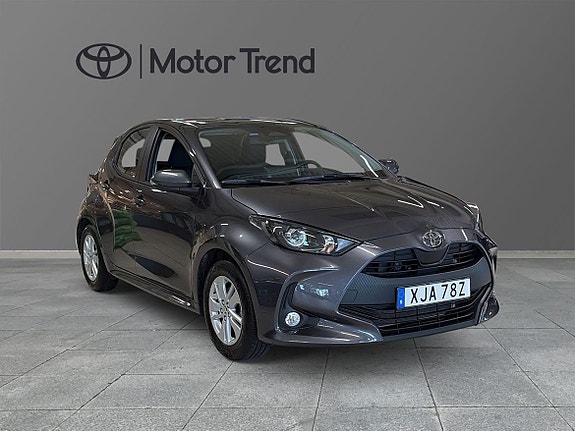 Toyota Yaris 4 of 11
