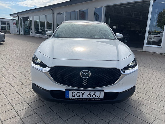 Mazda CX-30 2 of 26
