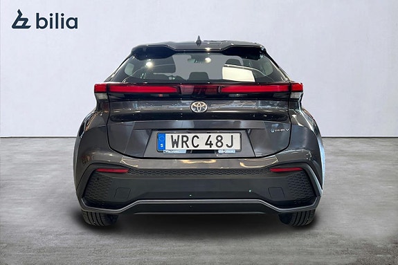 Toyota C-HR 5 of 21